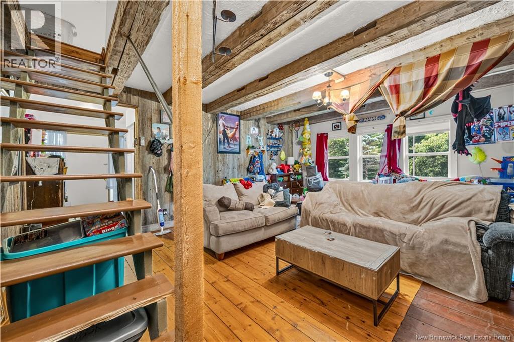 5910 King Street - Image 35
