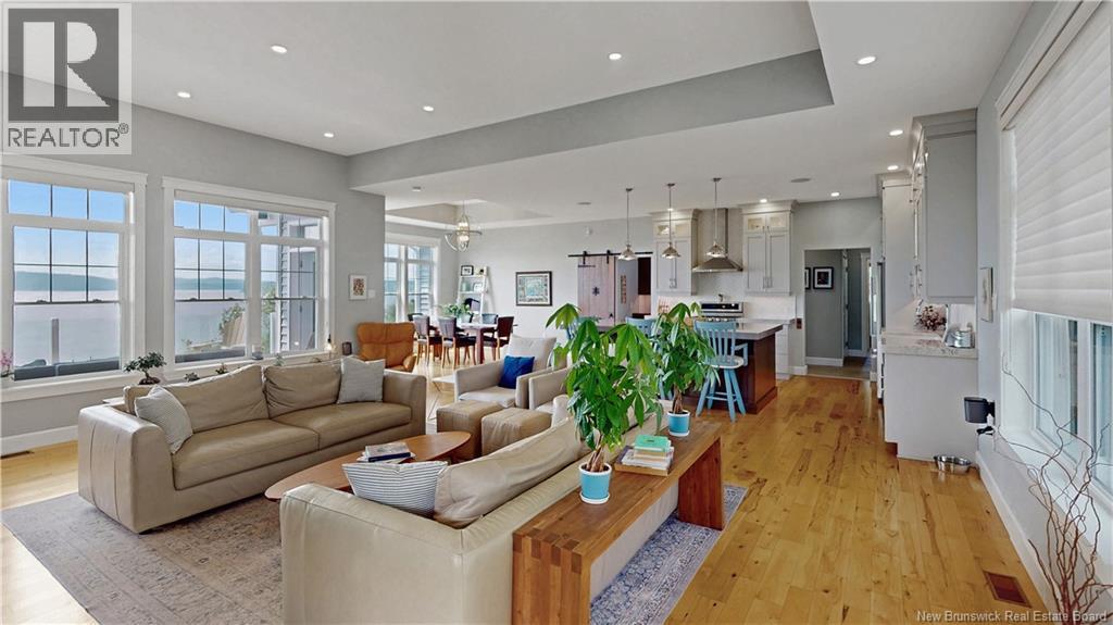73 Elizabeth Parkway - 12
