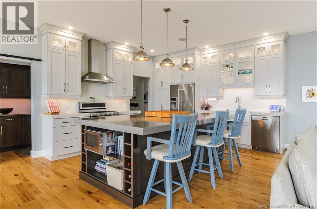 73 Elizabeth Parkway - 9