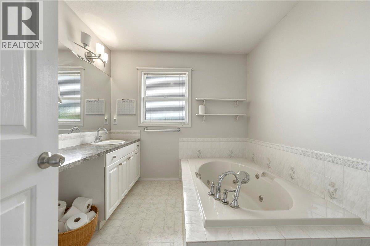 2225 Teal Place - Image 21