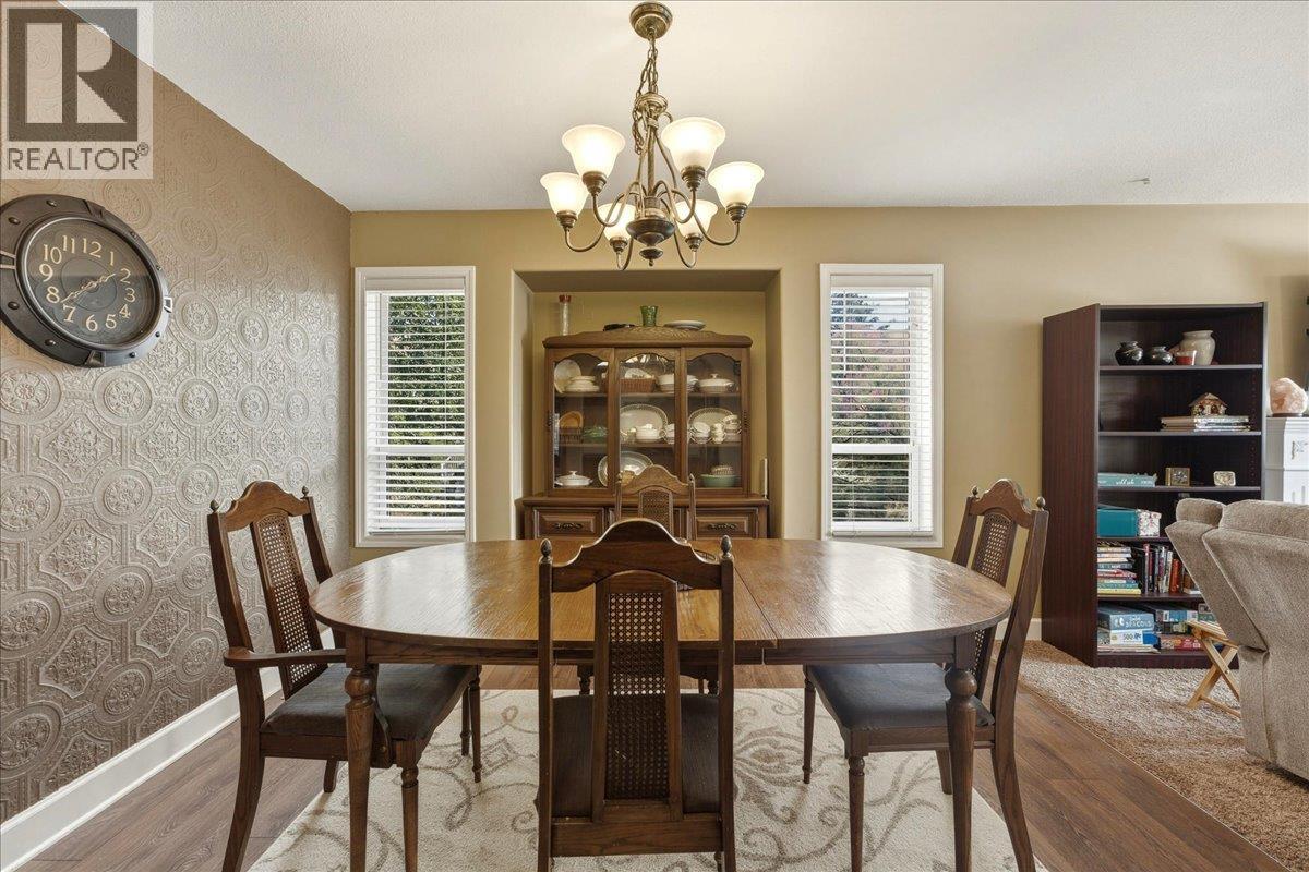 2225 Teal Place - Image 16