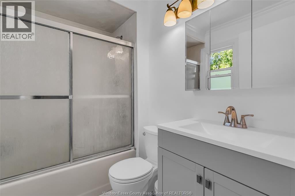 1176 CALIFORNIA AVENUE - Image 18