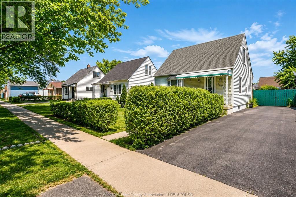 1176 CALIFORNIA AVENUE - Image 3