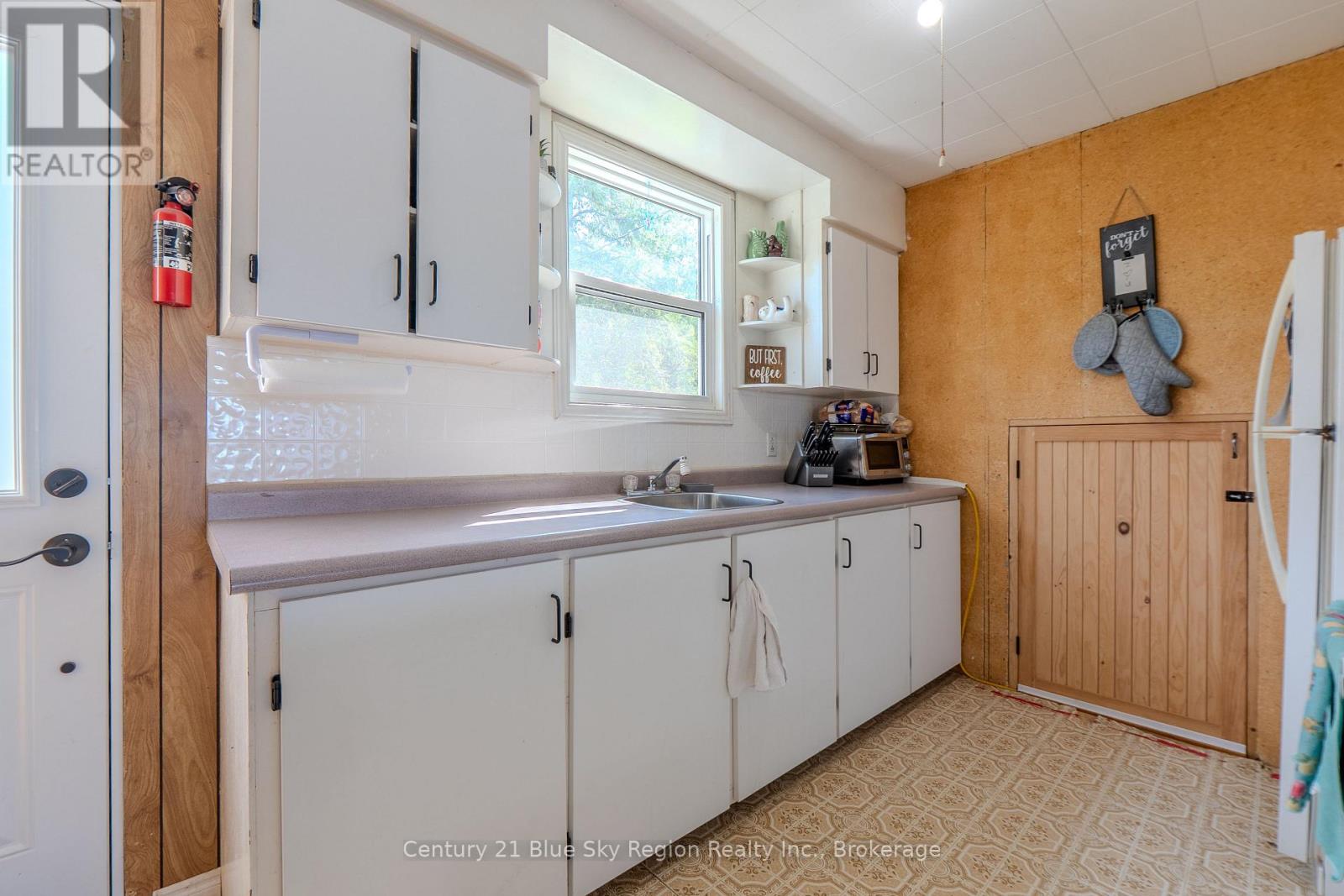 86 BAYVIEW DRIVE - Image 26