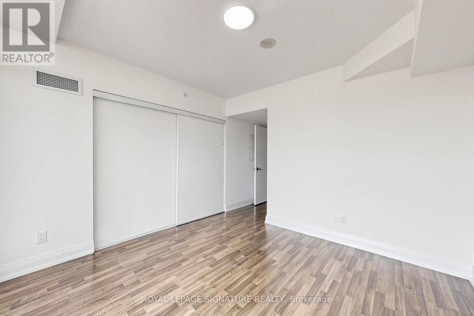 #1303 555 WILSON AVENUE - 11