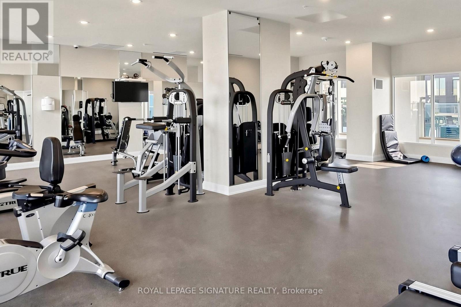 #1303 555 WILSON AVENUE - 19