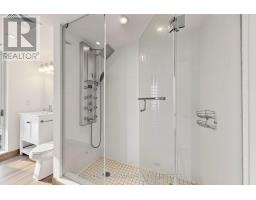 1303 - 555 Wilson Avenue, Toronto, ON M3H1V2 Photo 10