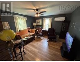 Primary Bedroom - 8863 Highway 2, Great Village, NS B0M1L0 Photo 8