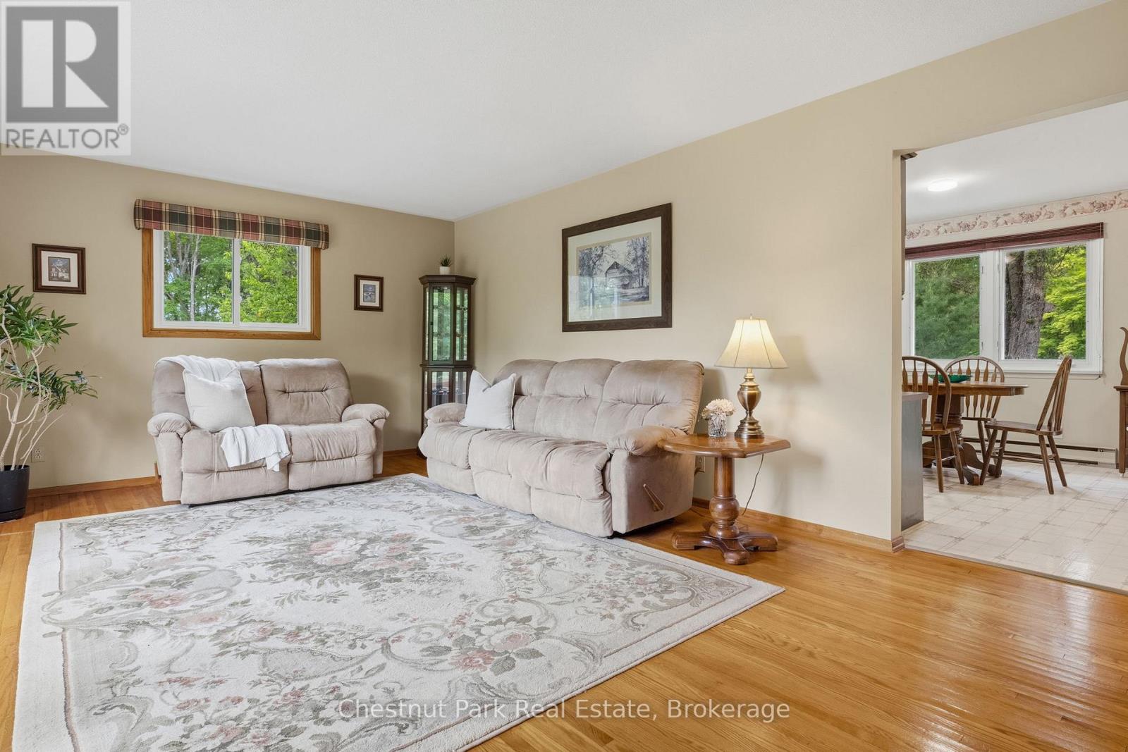 379 GABLES ROAD - 8