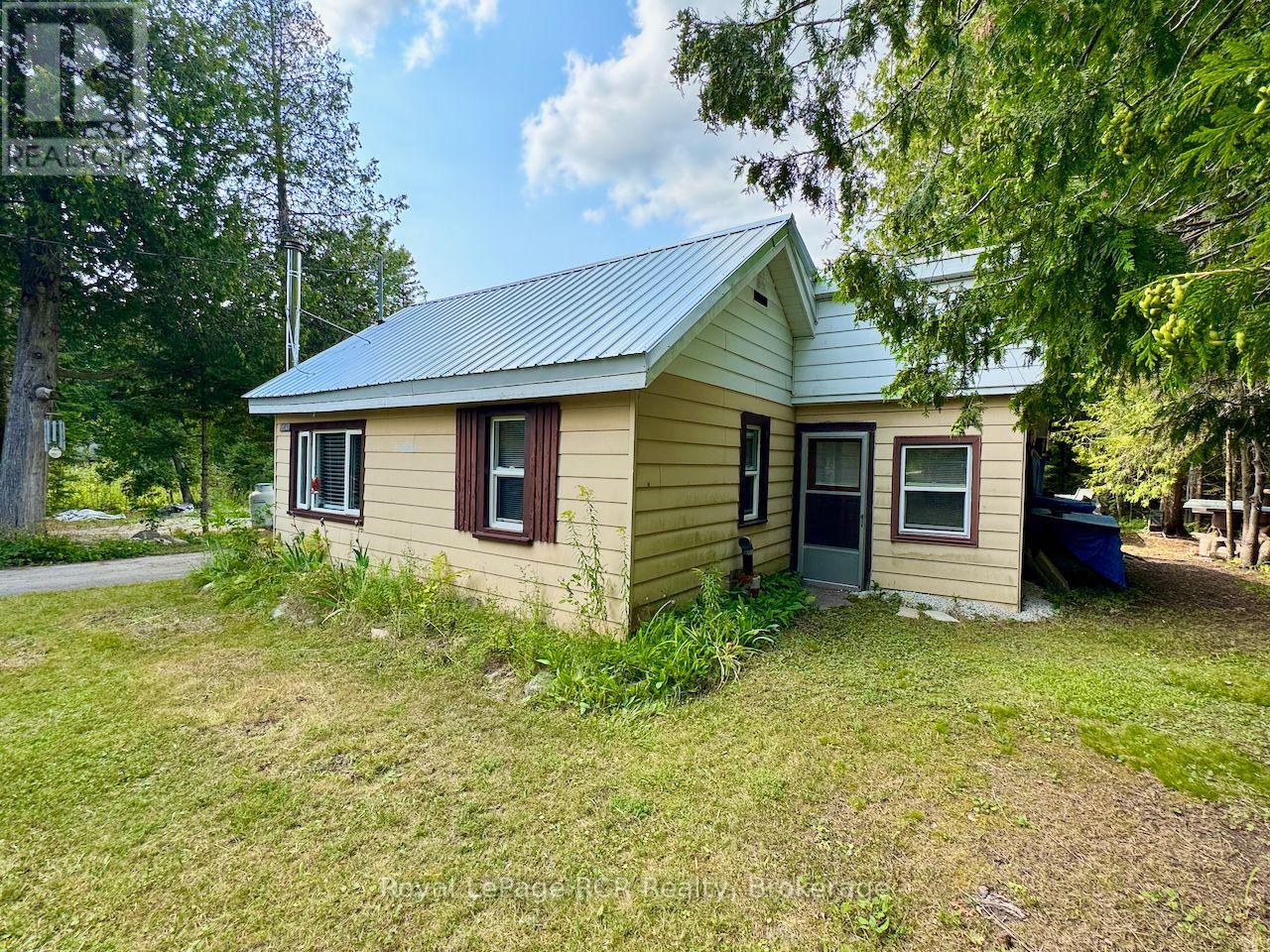 568 STOKES BAY ROAD - 2