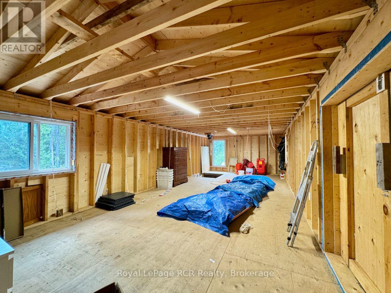 568 STOKES BAY ROAD - Image 30
