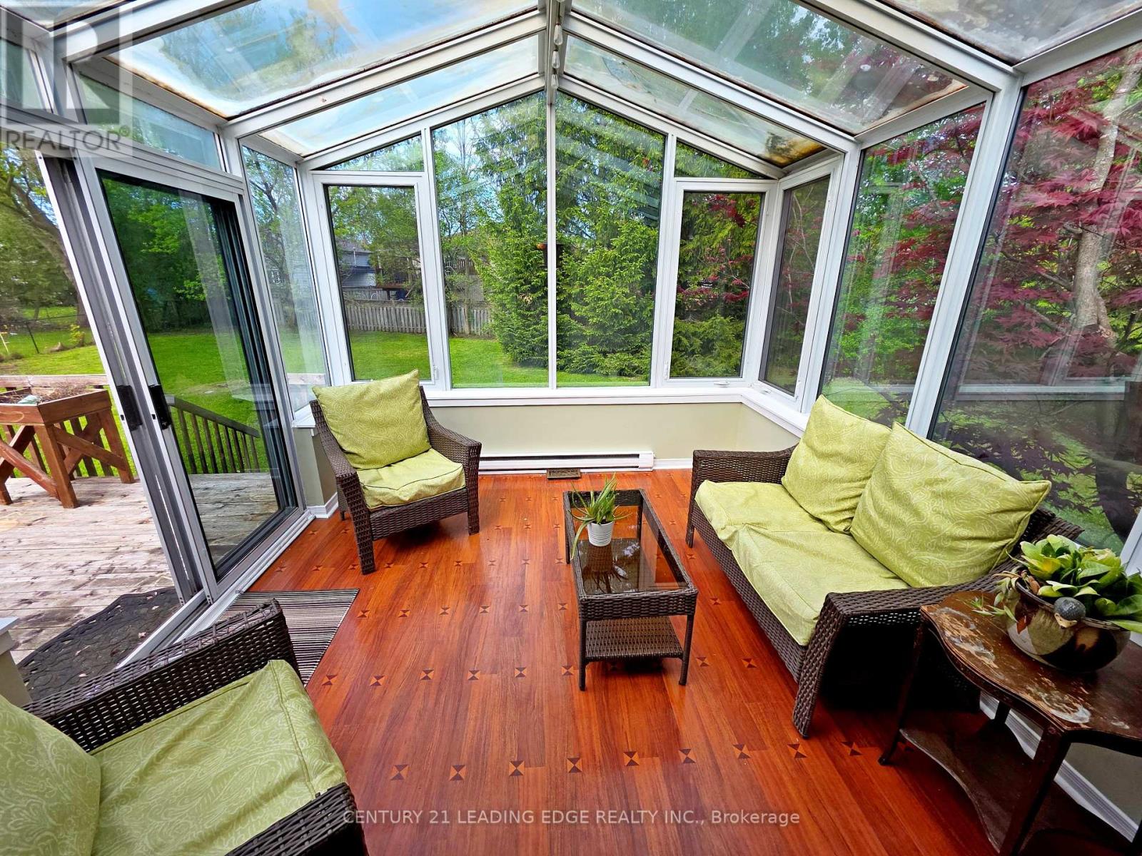 4 BAY COURT - Image 13