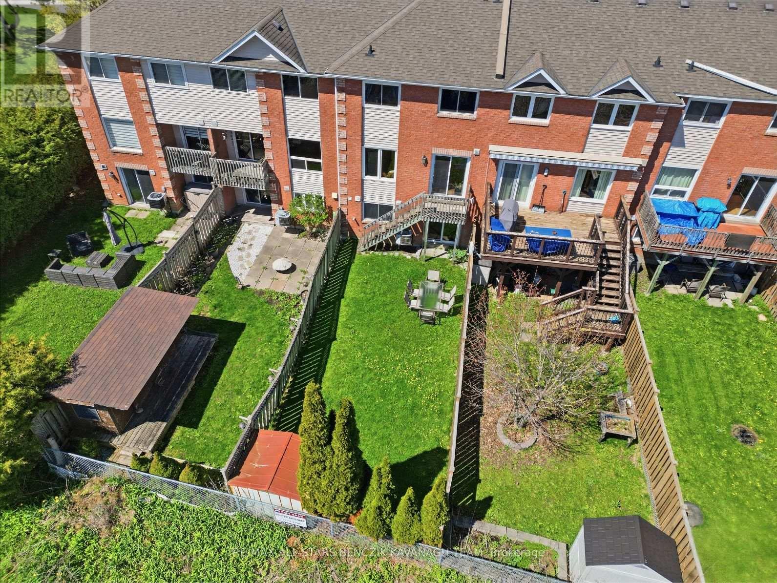 103 LORNE STREET - 21