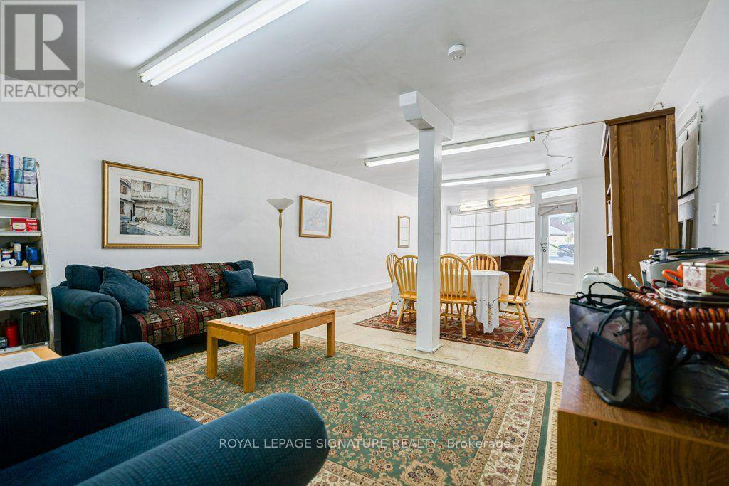 724 VAUGHAN ROAD - 5