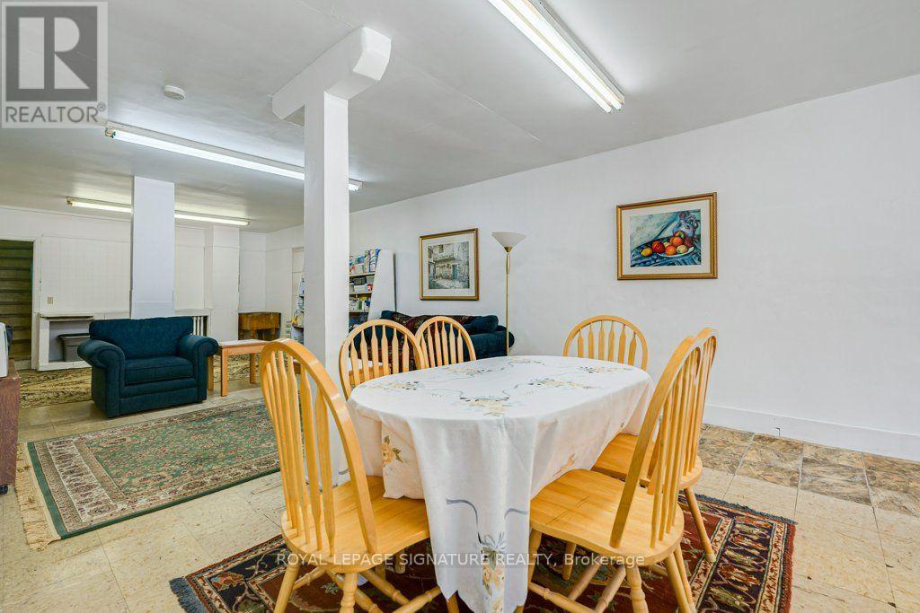 724 VAUGHAN ROAD - 2