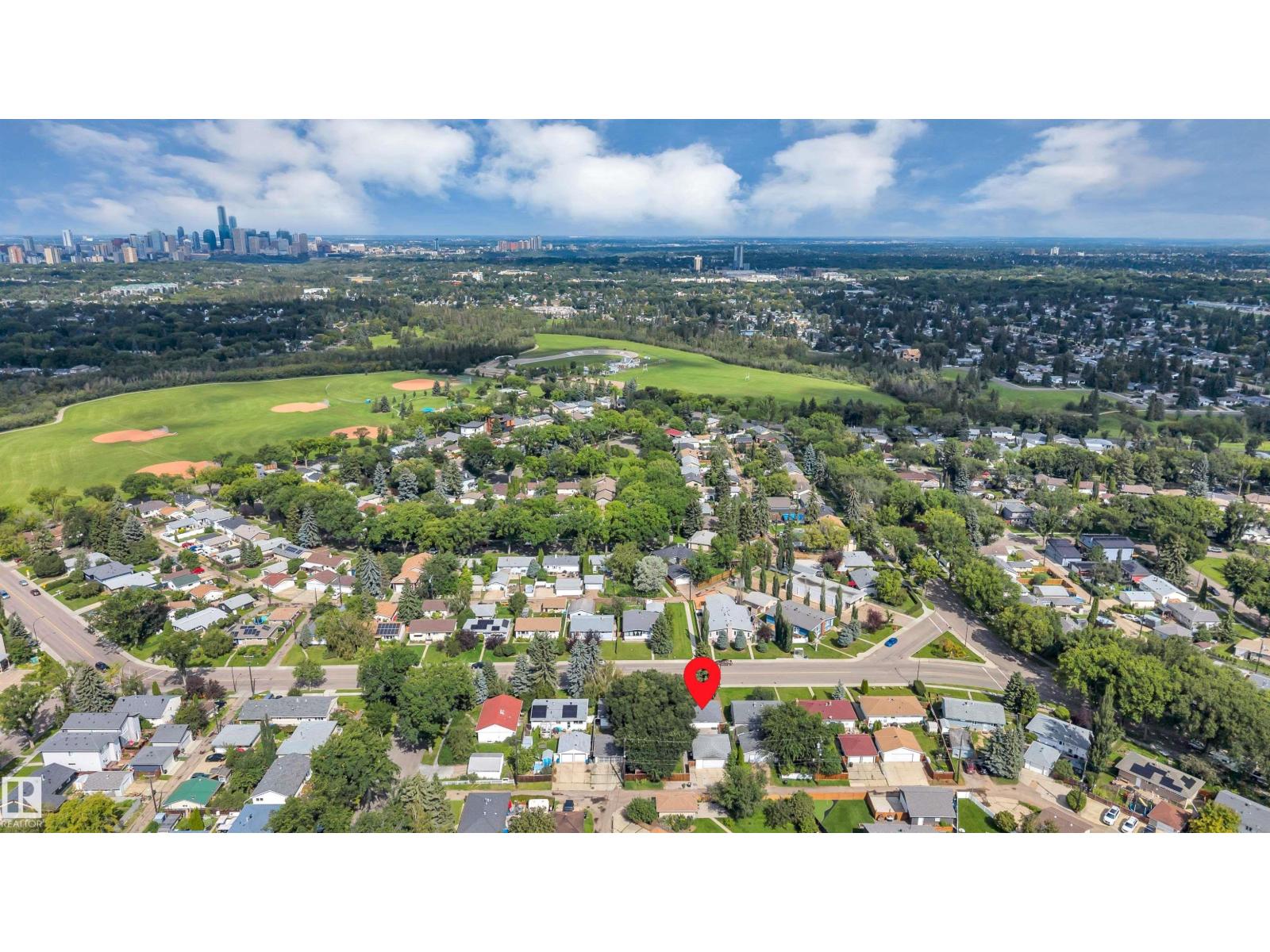 8615 66 AV NW - 57