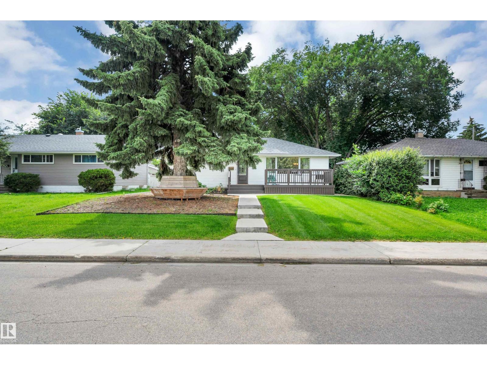 8615 66 AV NW - Image 3