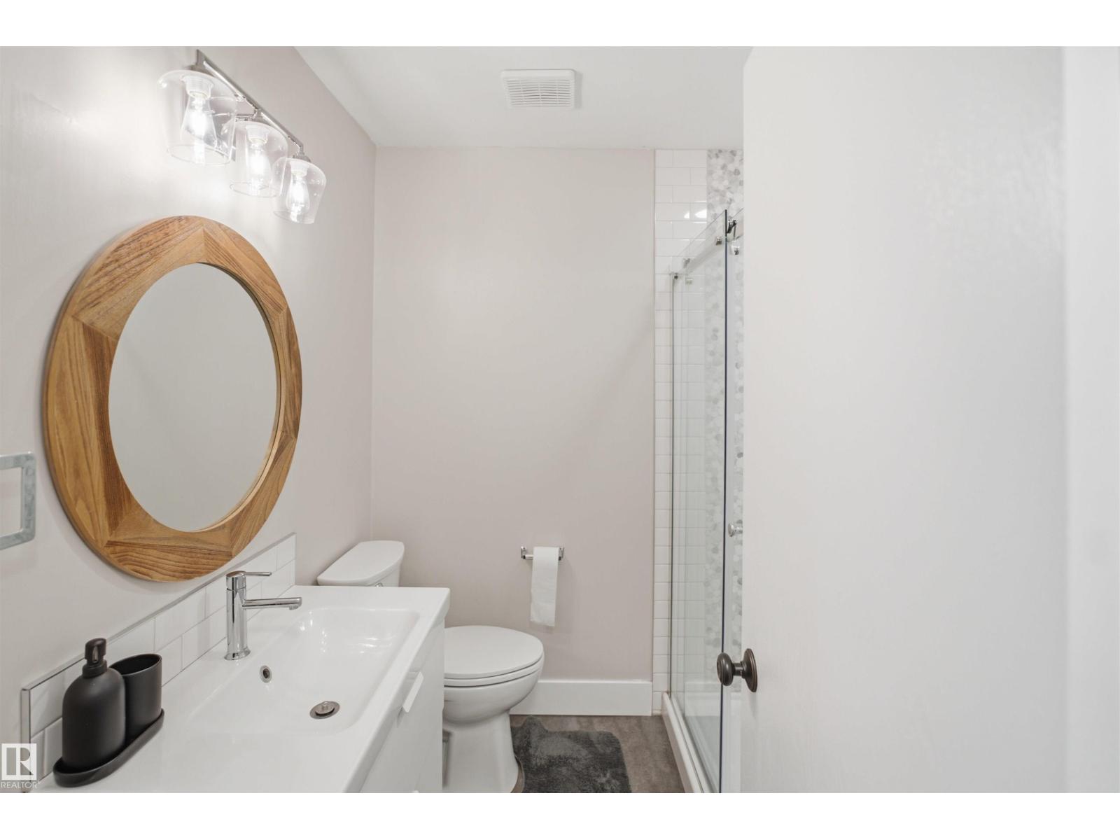 3515 20 Ave NW - Image 23