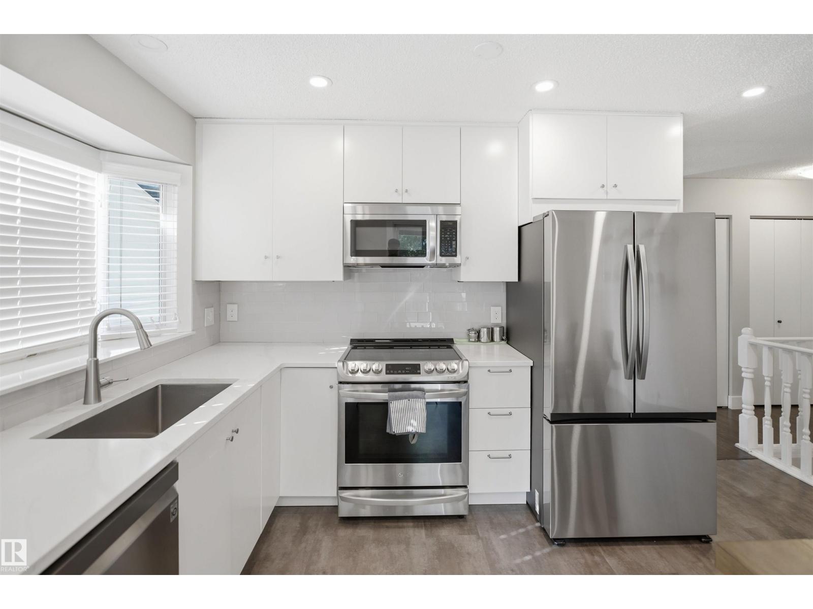 3515 20 Ave NW - Image 4