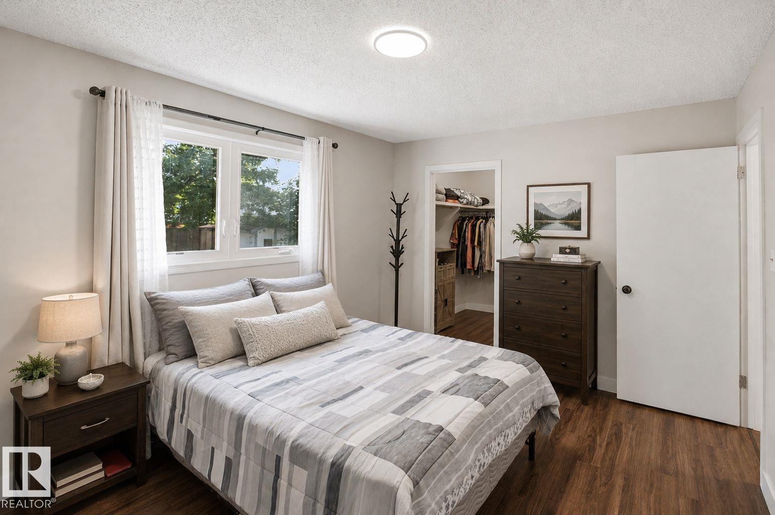 3515 20 Ave NW - 8
