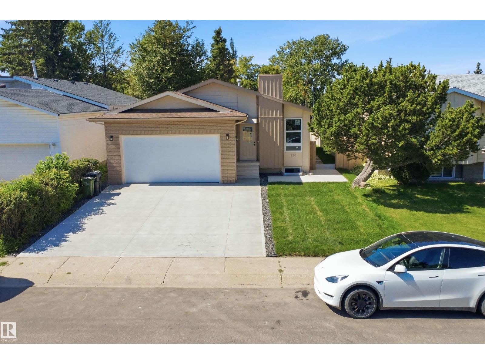 1720 49 A Street NW - 48