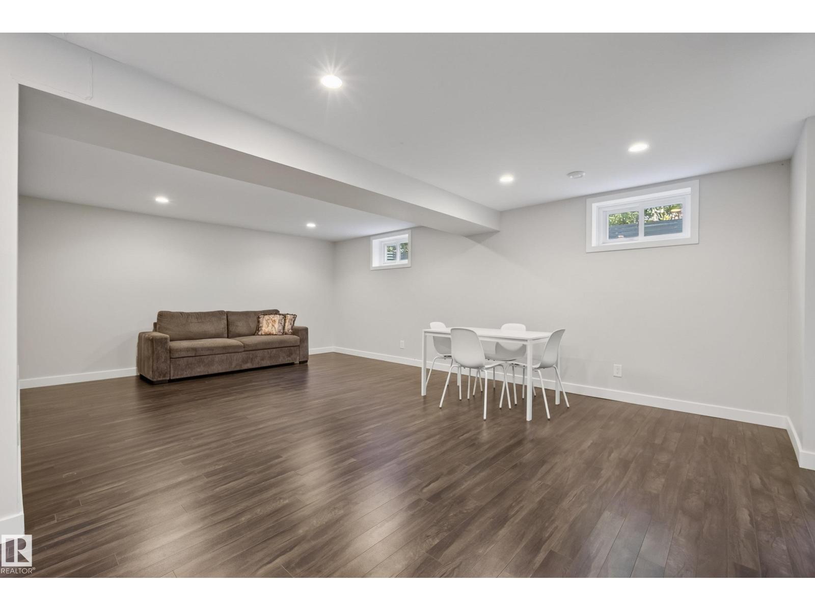 14604 93 AV NW - Image 28