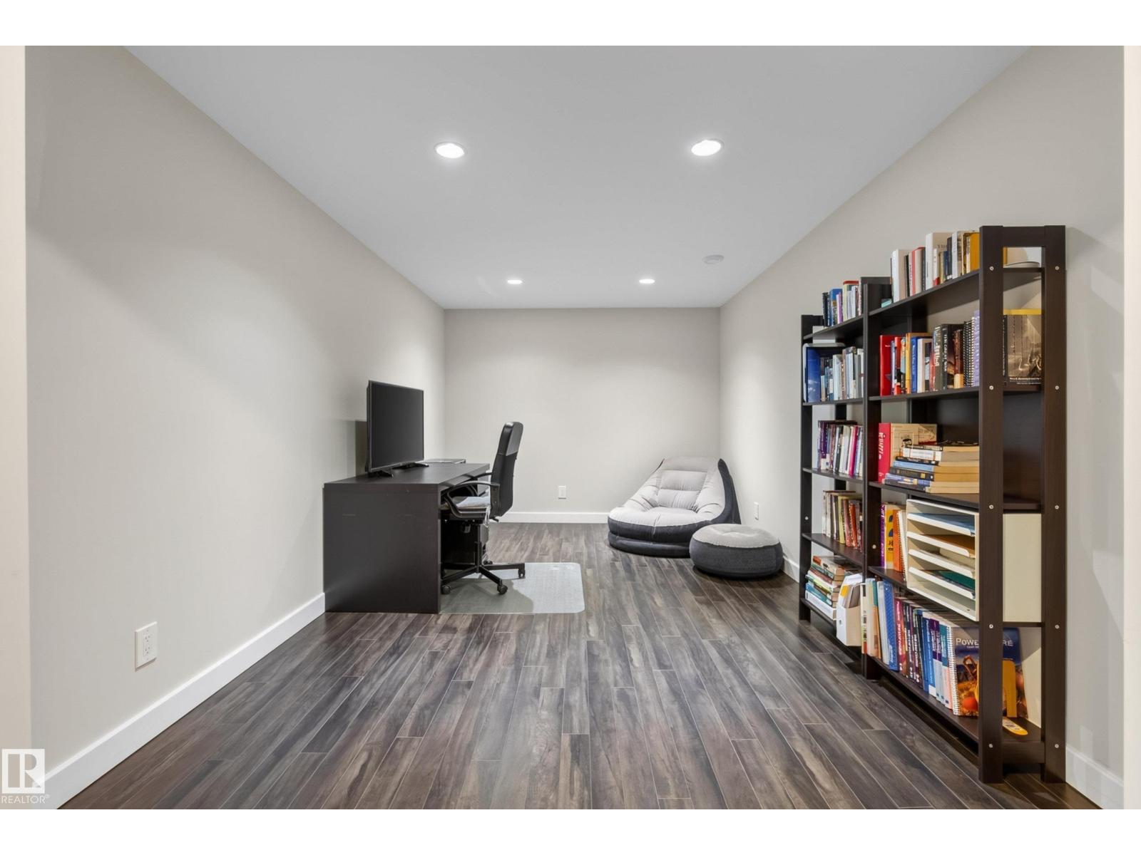 14604 93 AV NW - Image 33