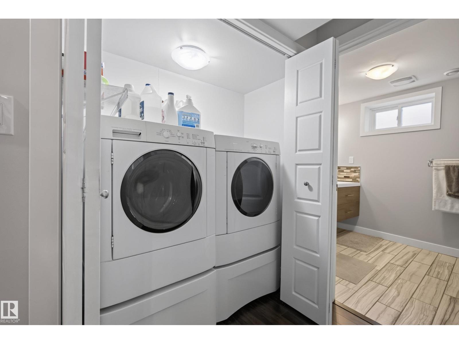 14604 93 AV NW - 34