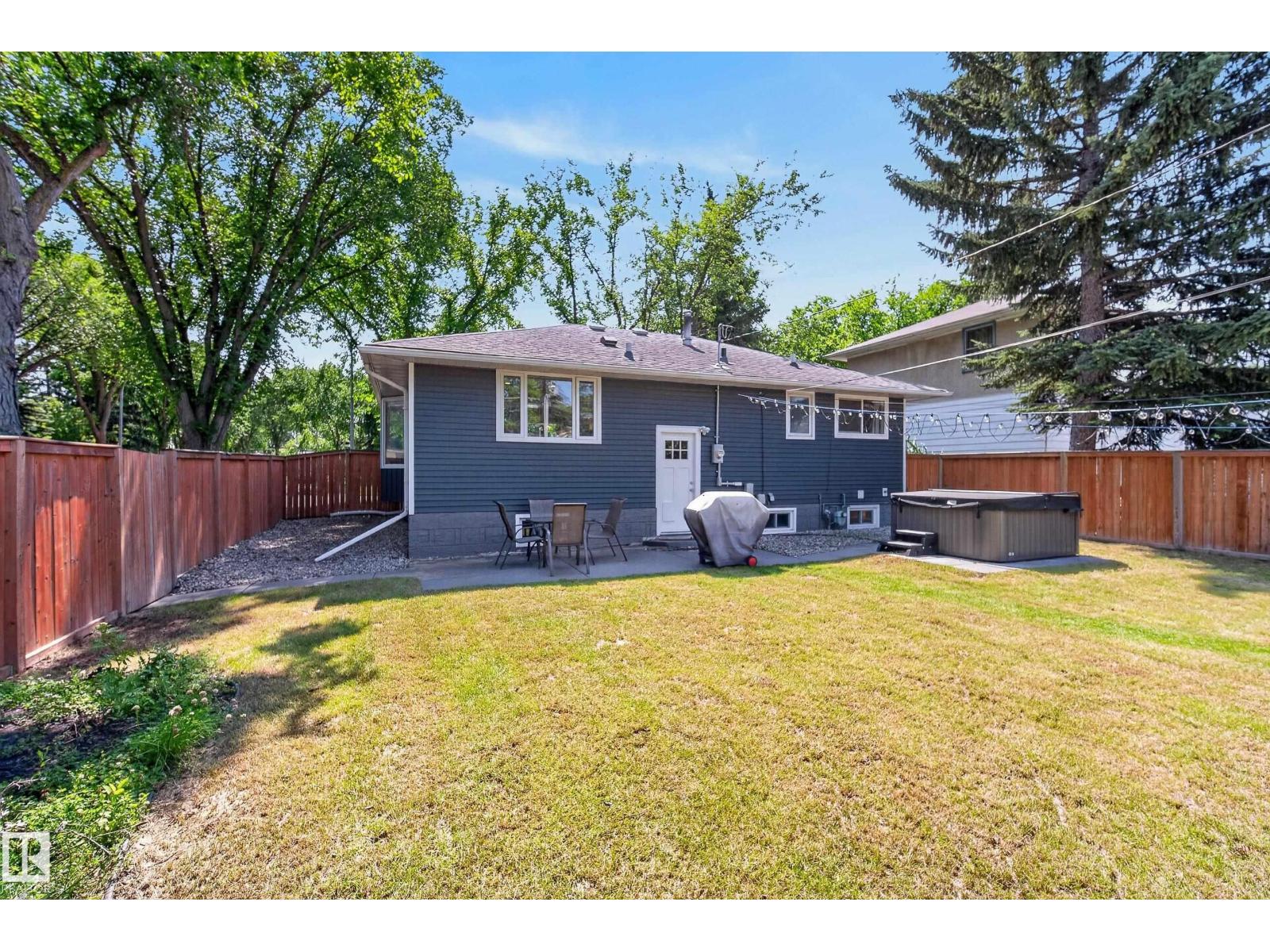 14604 93 AV NW - 43