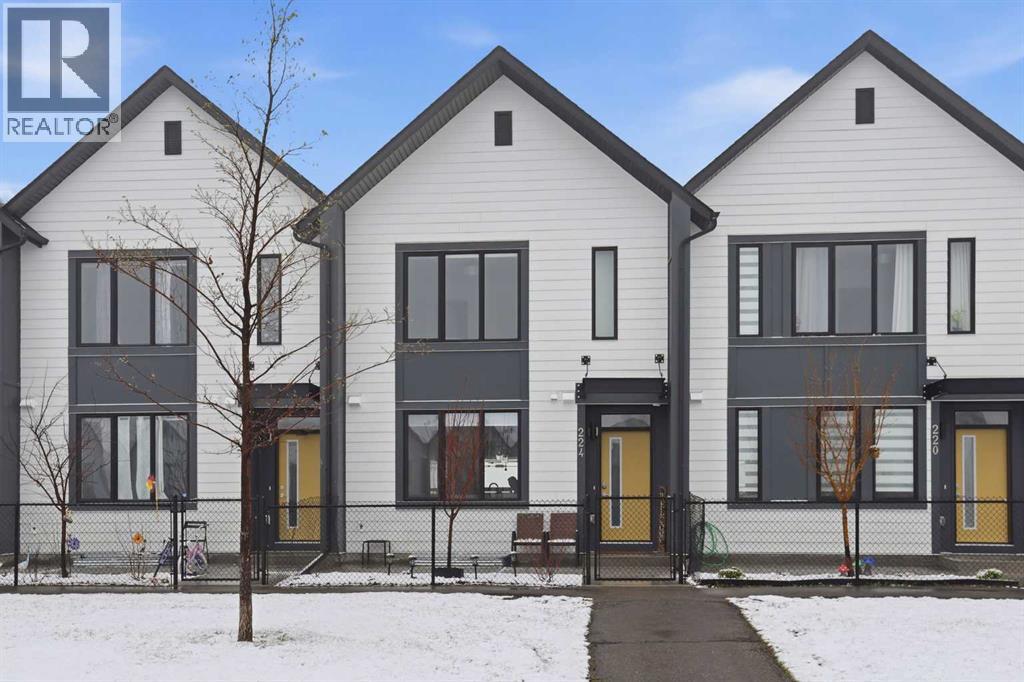 224 South Point Greenway SW - 2