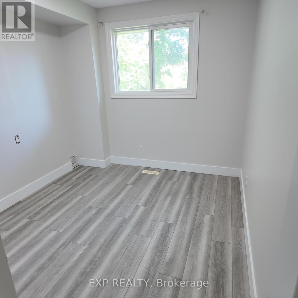 74 Almond Road — photo 10