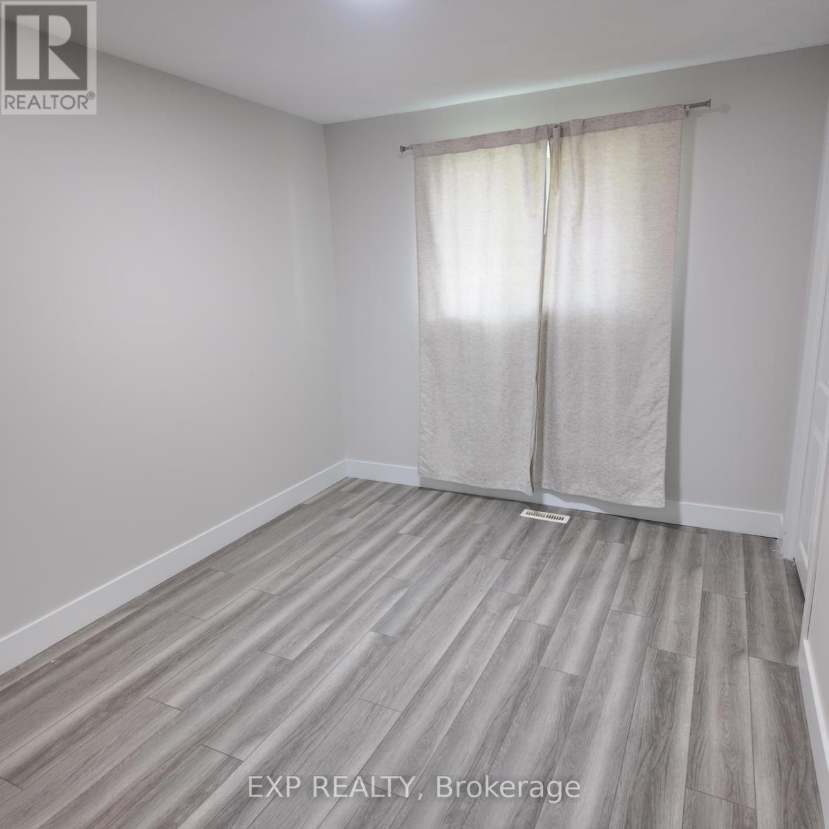 74 Almond Road — photo 13