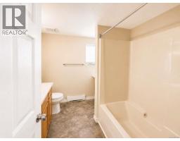 3813 14th Ave, Port Alberni, BC V9Y5C1 Photo 32