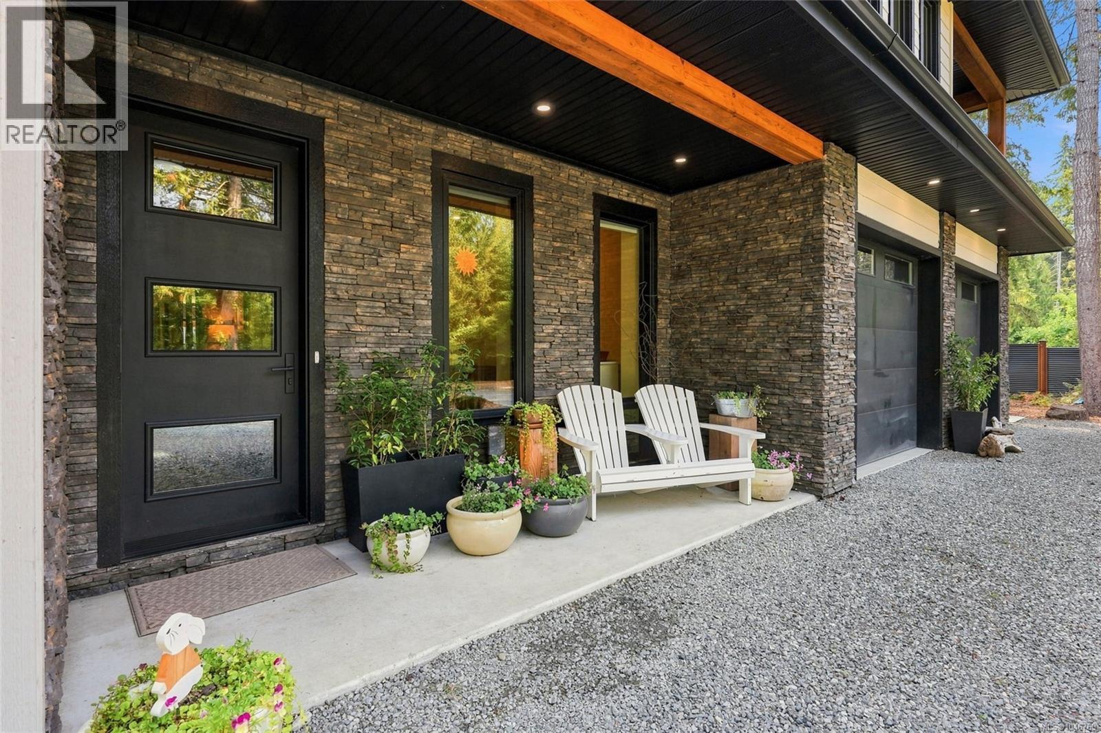 935 Meadowlark Pl - 4