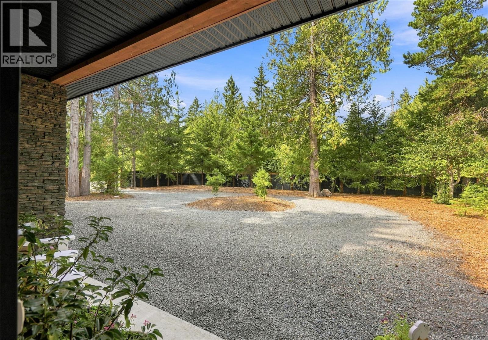 935 Meadowlark Pl - 64