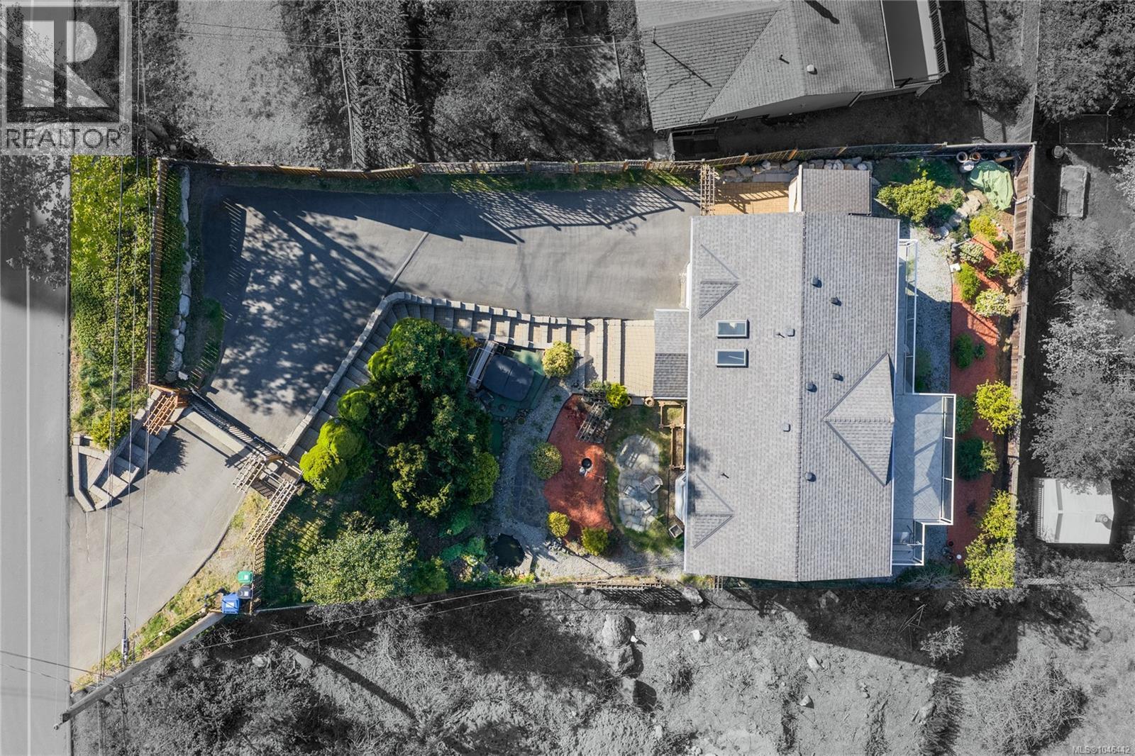 5170 Laguna Way - Image 61