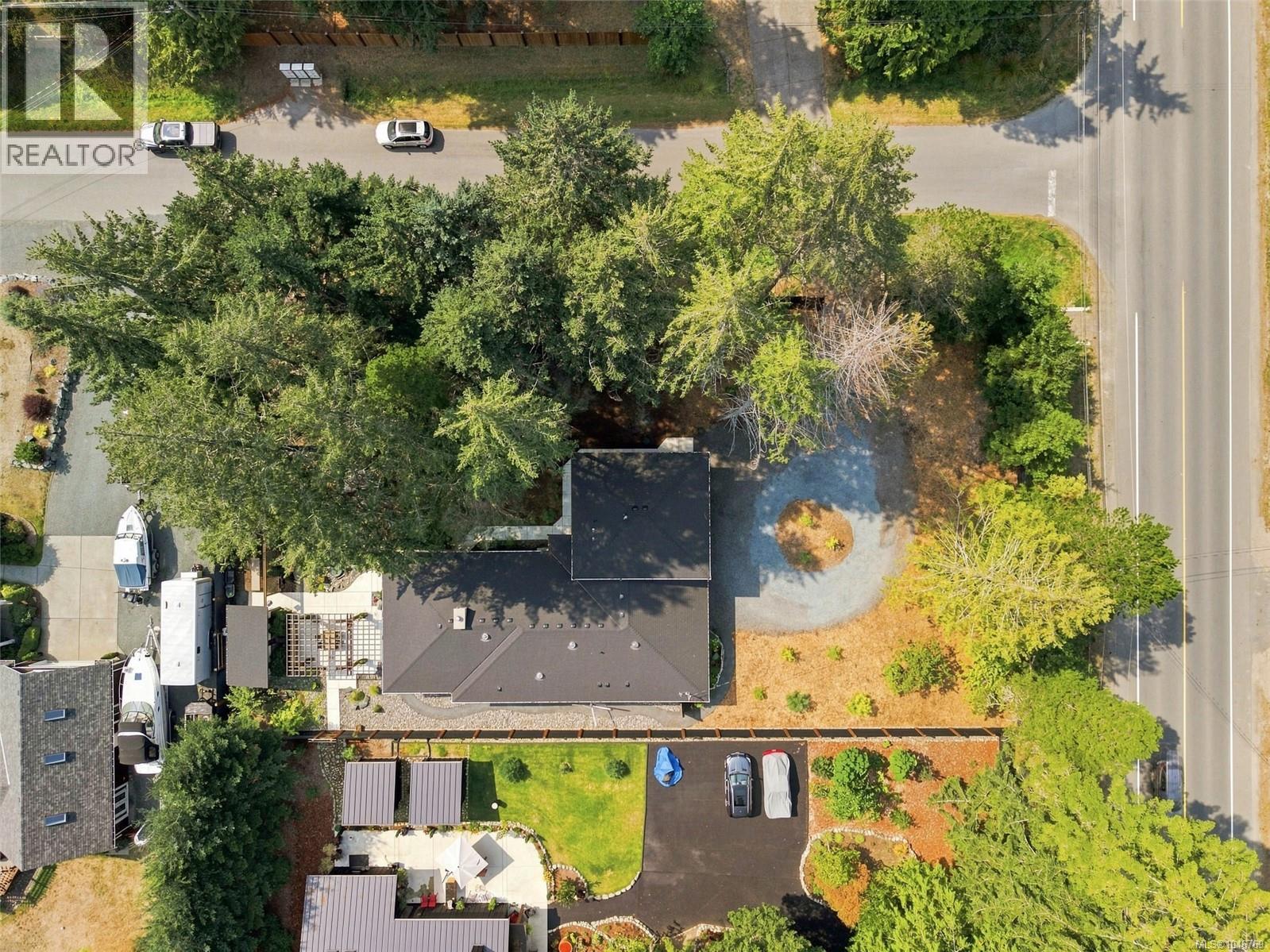 935 Meadowlark Pl - Image 73