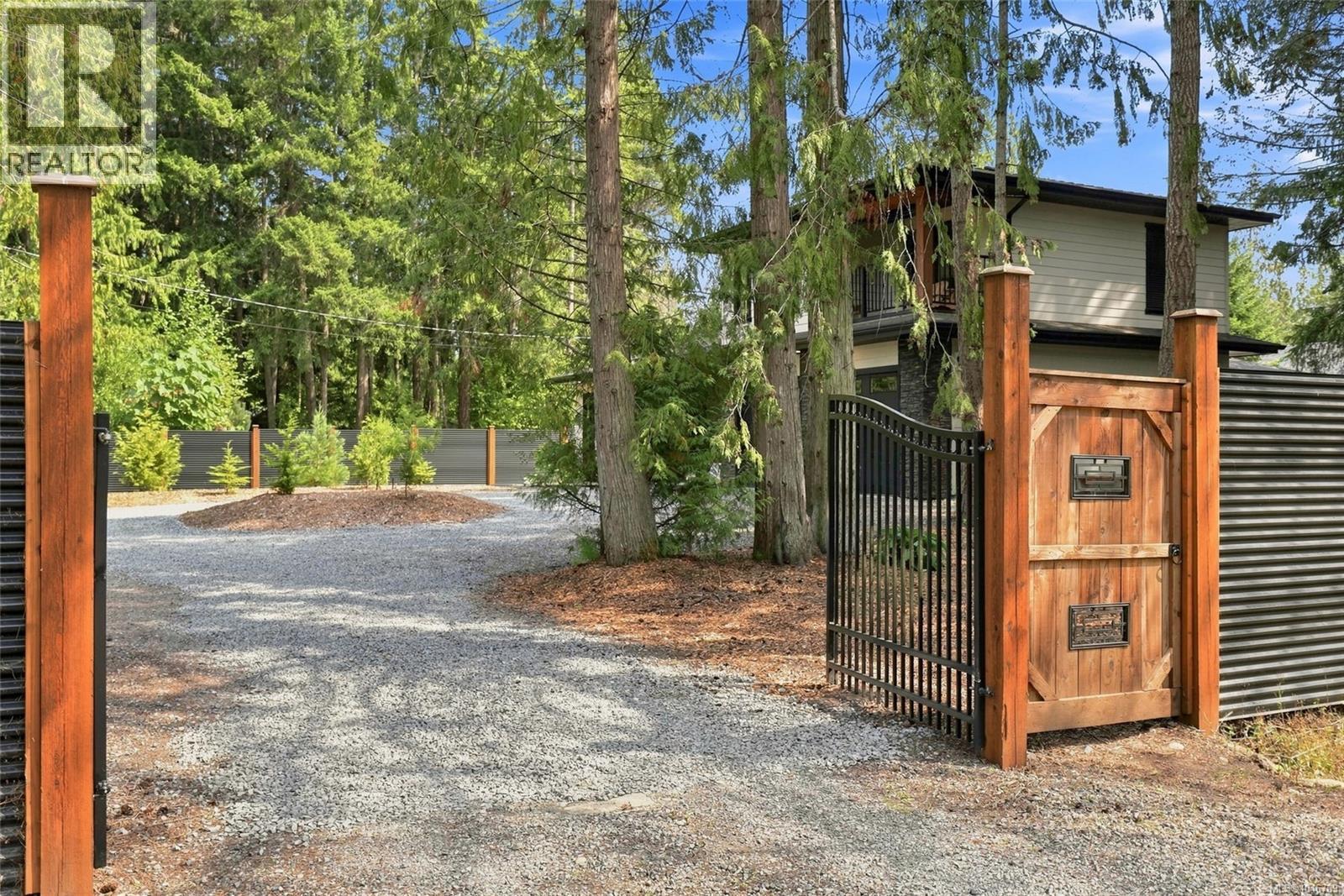 935 Meadowlark Pl - 65