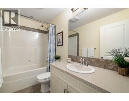 719 Mahogany Boulevard SE - photo 29