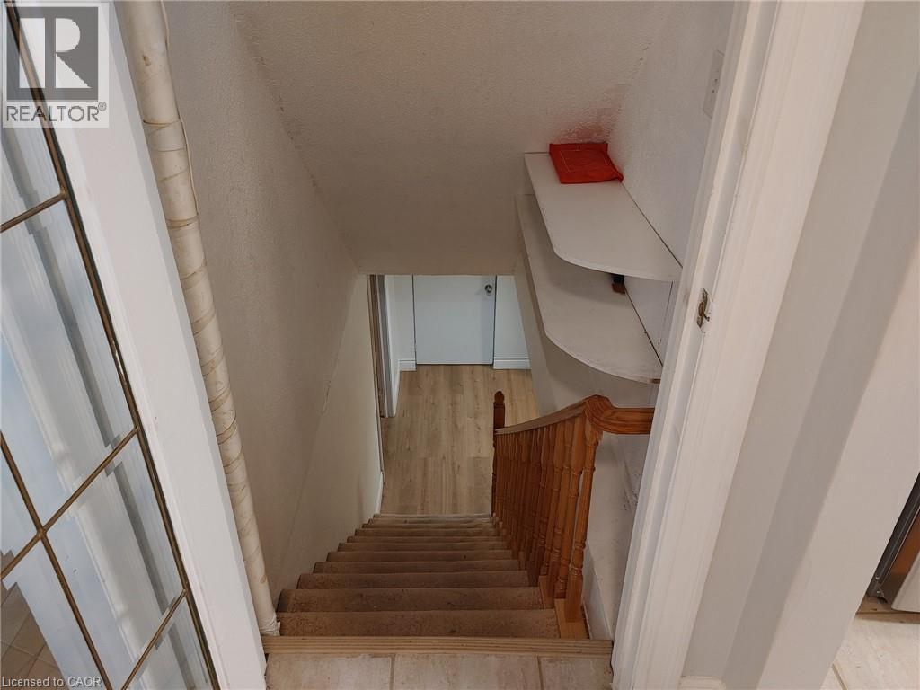 76 BRENTWOOD Avenue - Image 43