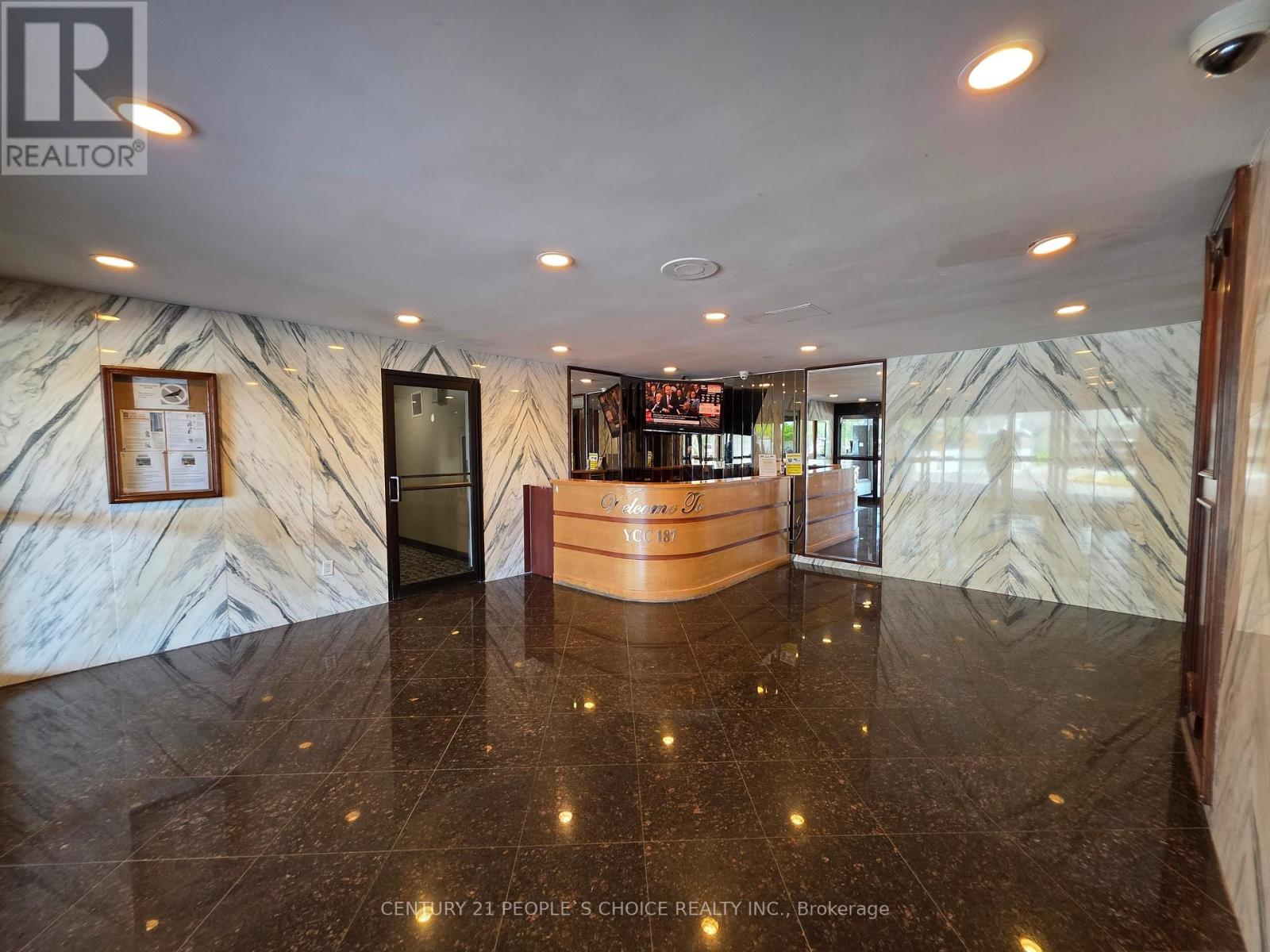 #301 3390 WESTON ROAD - 3