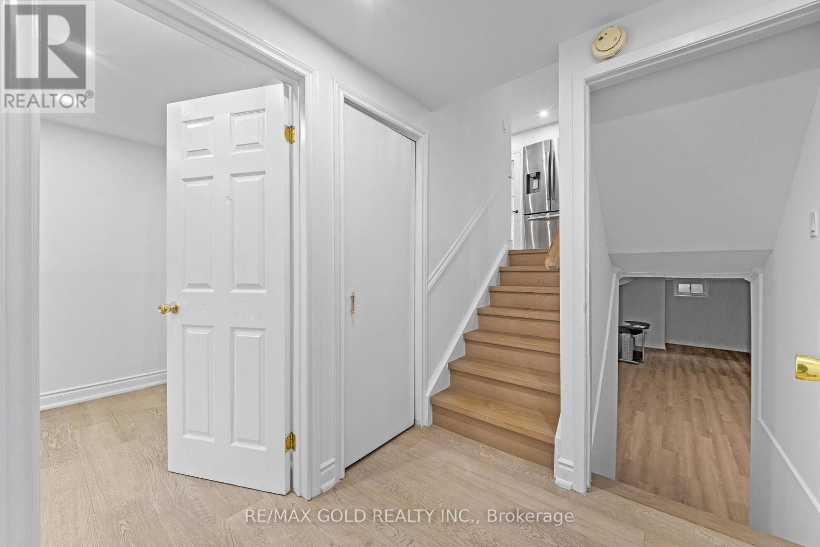 88 GOLDCREST ROAD - 12