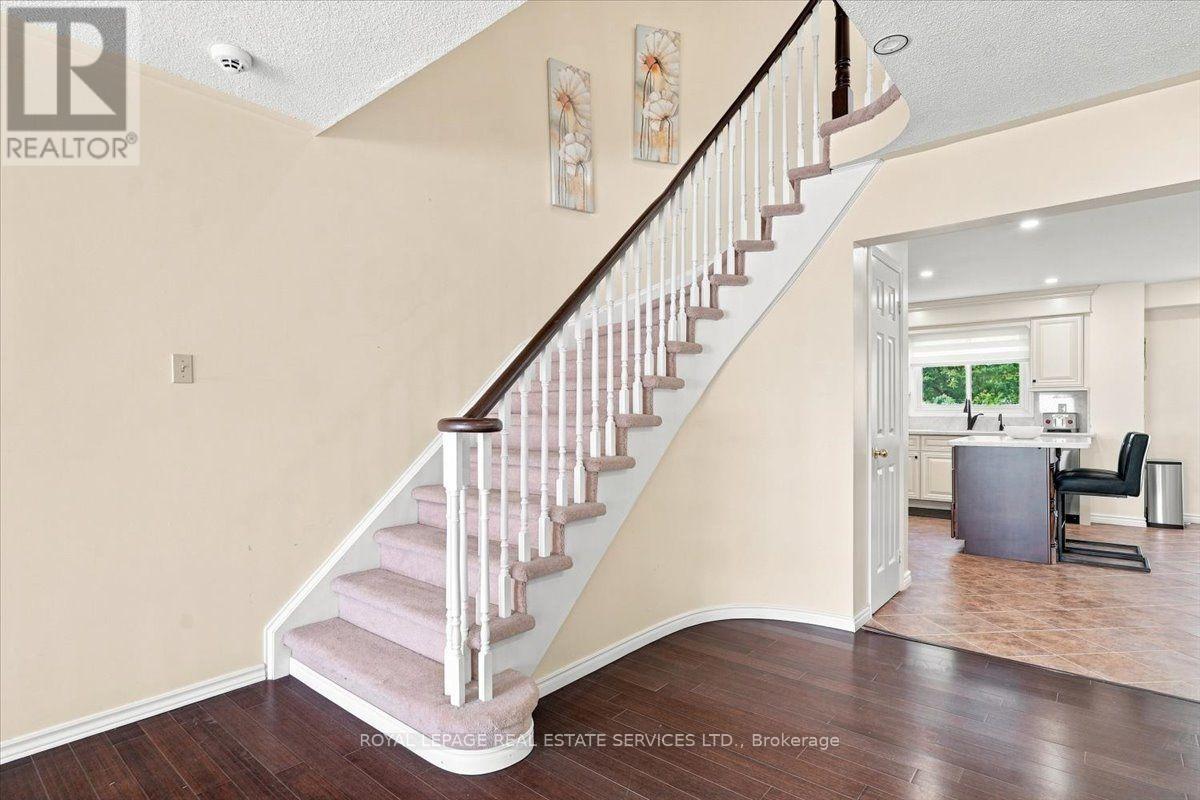 1199 LEEWOOD DRIVE - 16