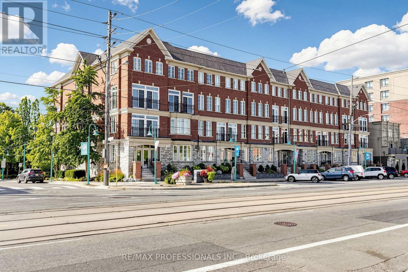 #206 3531 LAKE SHORE BOULEVARD W - 1