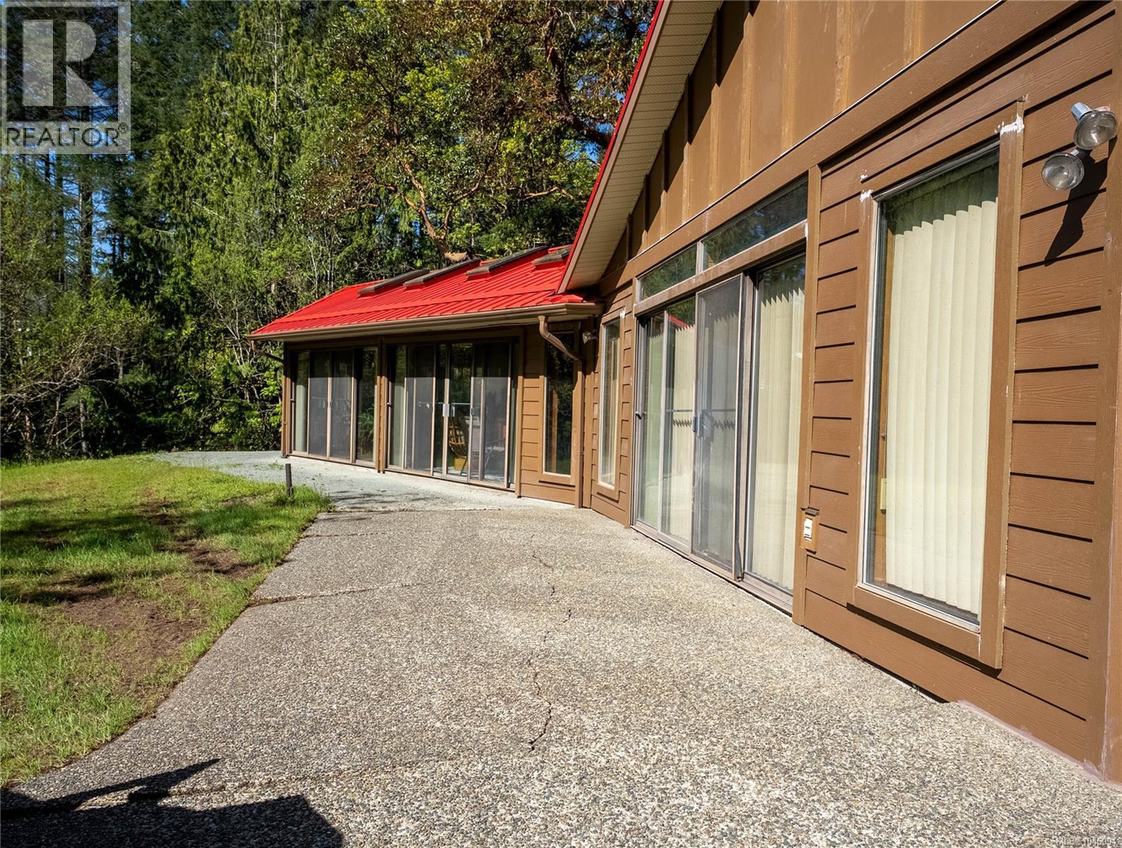 1698 Millstream Rd - Image 31