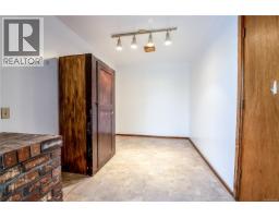 Bedroom - 1698 Millstream Rd, Highlands, BC V9B6E7 Photo 16