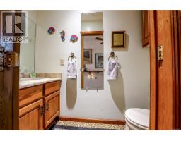 Kitchen - 1698 Millstream Rd, Highlands, BC V9B6E7 Photo 25