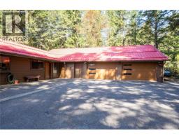 1698 Millstream Rd, Highlands, BC V9B6E7 Photo 30