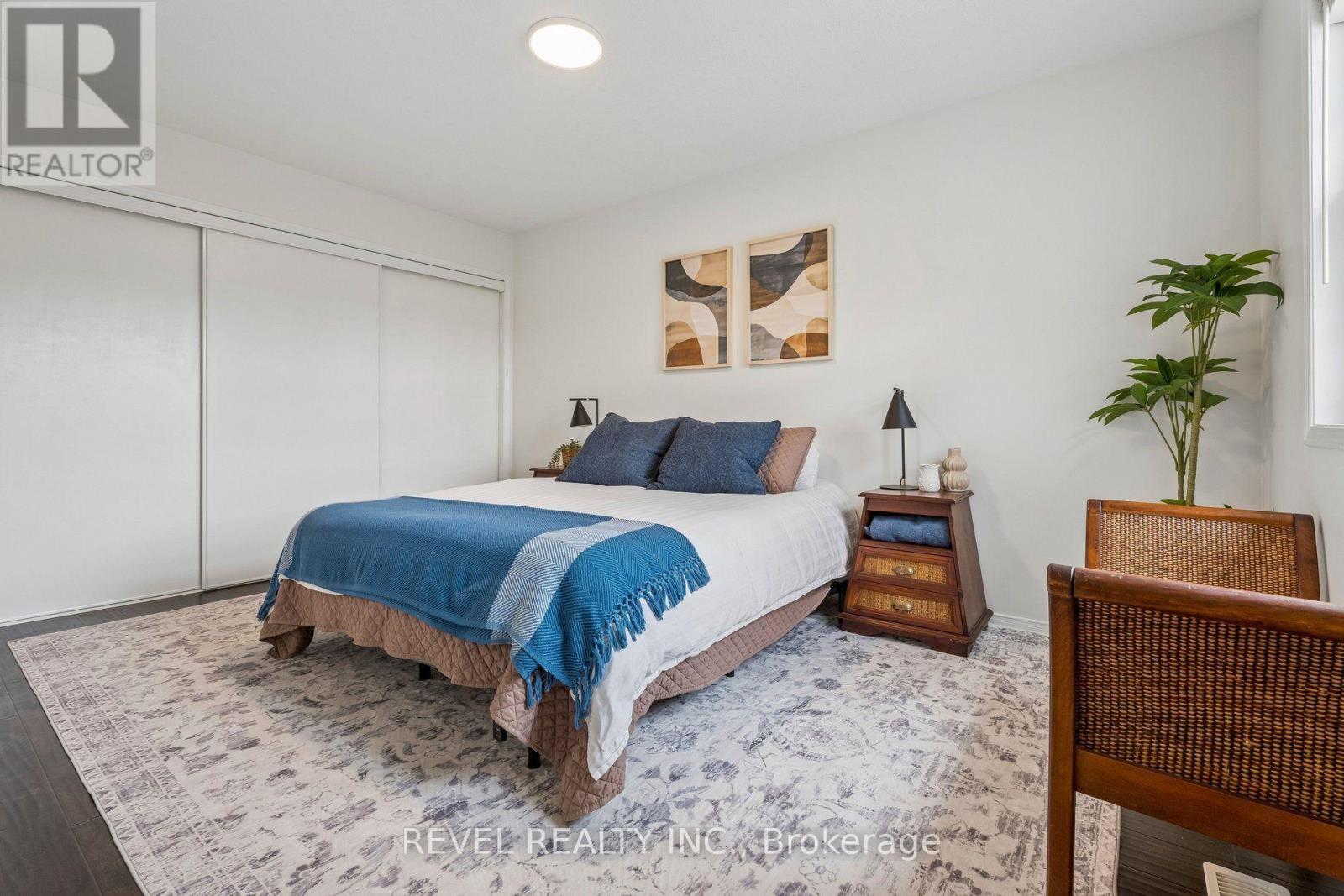 5 JONES LANE - Image 30