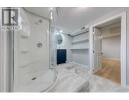 93 Clarence Street thumbnail 19